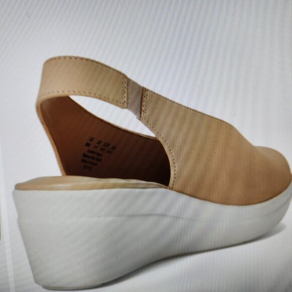 Naturalizer "Sutton" Leather Wedges. NIB. Size 8.5 Wide - Picture 3 of 14